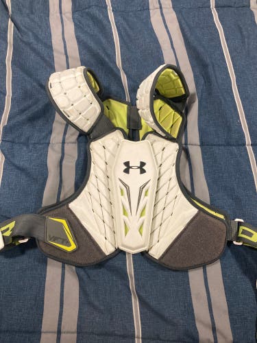 Under armor vft shoulder pads