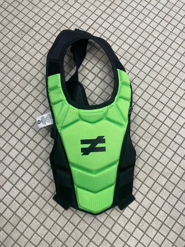 Unequal Lacrosse Player CC Shoulder Pads