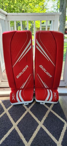 Used 28" Bauer Vapor X2.7 Goalie Leg Pads