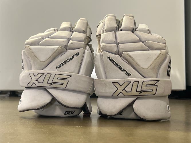 Used Player's STX Large Surgeon 700 Lacrosse Gloves