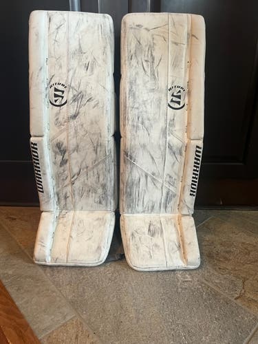 28" + 1” Warrior Ritual G5 Goalie Leg Pads