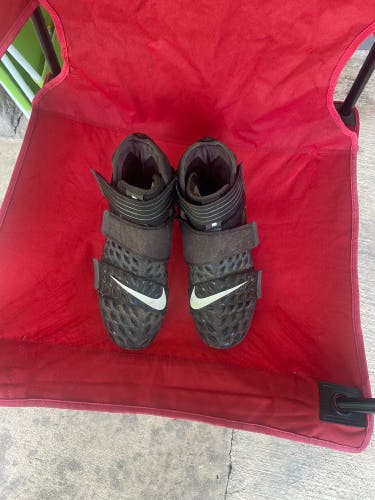 Used Molded Cleats High Top Force Savage Pro 2