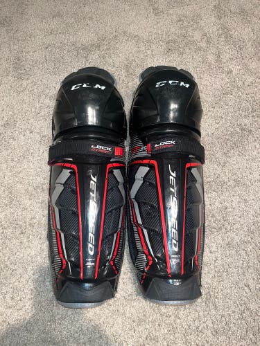 CCM JetSpeed FT390 15” Senior Hockey shins guards