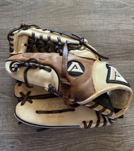 Akadema Prosoft 11.5" AMV218 LHT