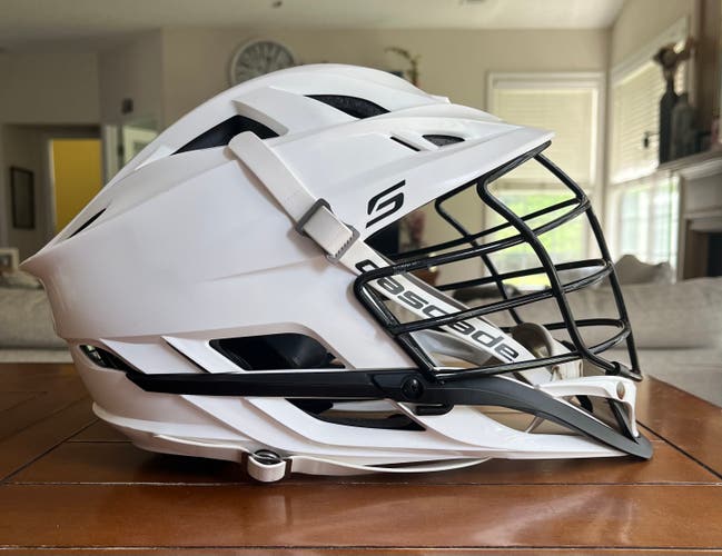 Cascade S Lacrosse Helmet, white