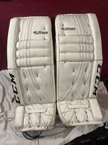 Used White 30+1 CCM Extreme Flex Pro Goalie Leg Pads