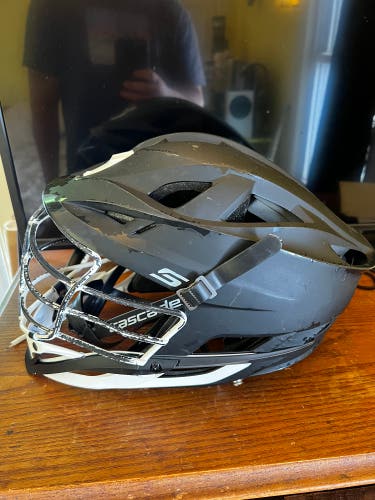 Mate Black Cascade S Helmet