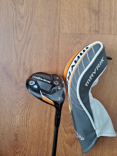 Used Men's Callaway Right Handed Mavrik Sub Zero Fairway Wood Extra Stiff Flex 3 Wood