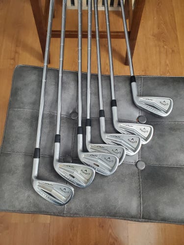 Used Men's Callaway Right Handed Apex Pro Iron Set Stiff Flex 7 Pieces Steel Shaft