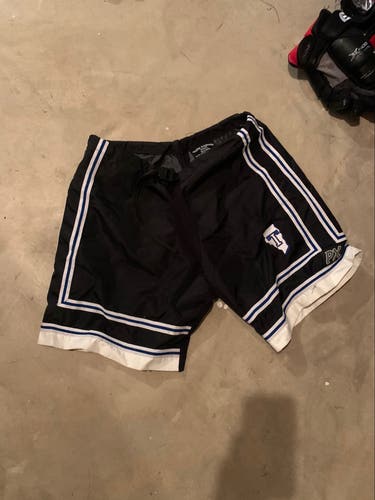 Black  Small  Pant Shell