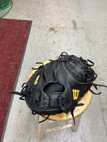 Wilson A950 catchers mitt