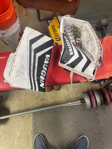 Used Regular Ventus SLR 2 Pro Glove Set