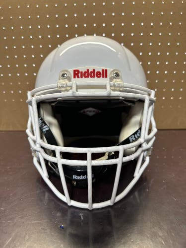 Riddell speed size medium adult 2023
