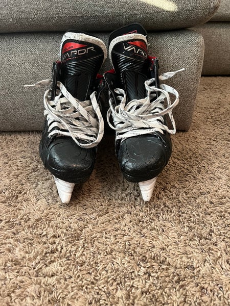 Used Bauer Size 8.5 Vapor 3X Hockey Skates