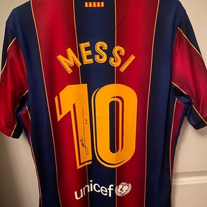 Lionel Messi Signed Jersey
