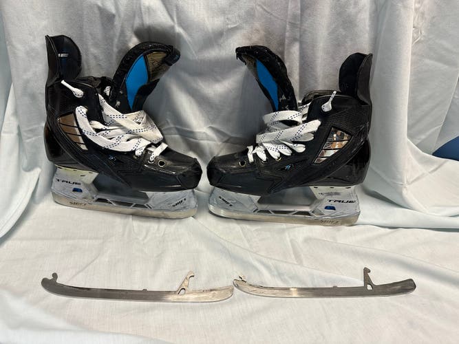 Used True Regular Width  Size 5.5 TF7 Hockey Skates