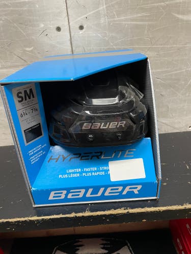 New Small / Medium Bauer  Hyperlite Helmet