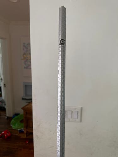 New Gait Ice Shaft