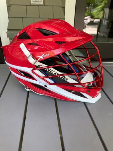 Used Player's Cascade XRS Helmet