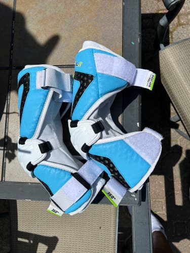 Used Large STX Cell V Arm Pads 360 LIU *SEND OFFERS*