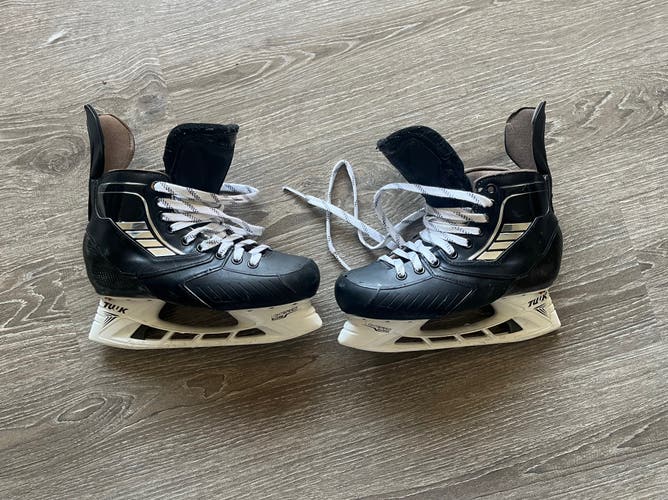 Used True Pro Stock Custom Hockey Skates Size 7.5
