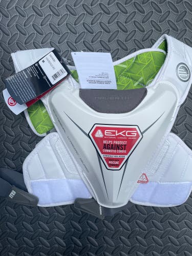 Adult Medium Maverik M5 EKG Speed Shoulder Pads