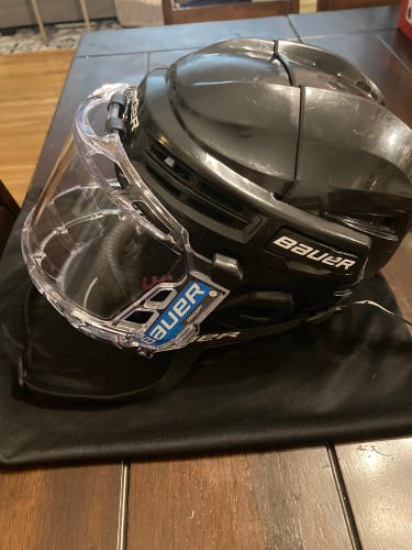 Bauer Concept 3 Used Like New Full Shield With Helmet