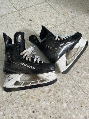 Used Pro Stock Bauer Vapor Hyperlite Skates Size 8.5