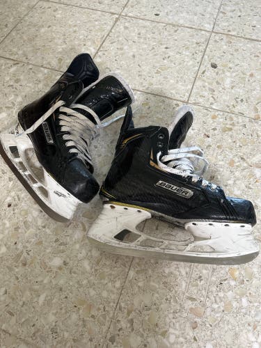 Used Pro Stock Bauer Supreme 2S Pro Skates Size 9