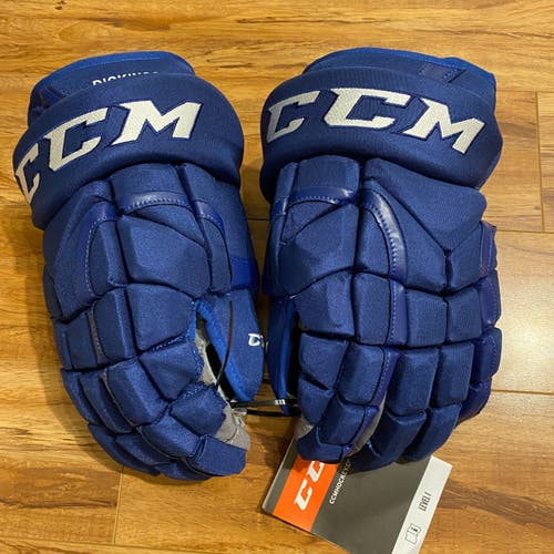 RARE! BRAND NEW CCM HG12 Canucks Pro Stock Gloves With Tags (14")