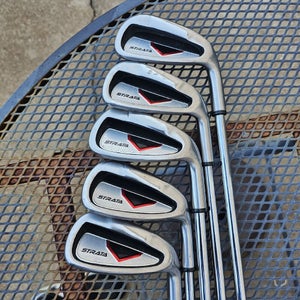 Red Callaway Strata Iron Set 6-PW Strata Steel Shafts Right Handed