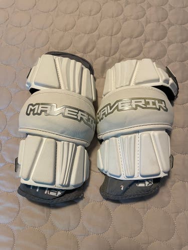 Used Large Maverik Max Arm Pads