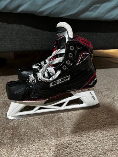 New Bauer Regular Width  Size 8 Vapor 1X Hockey Goalie Skates