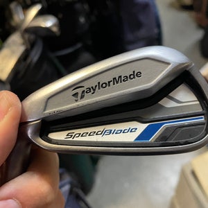 Taylormade womans Speedblade Iron 7 In Left Handed  Graphite shaft