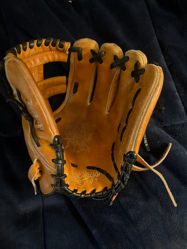 Infield 11.5" Heart of the Hide Baseball Glove
