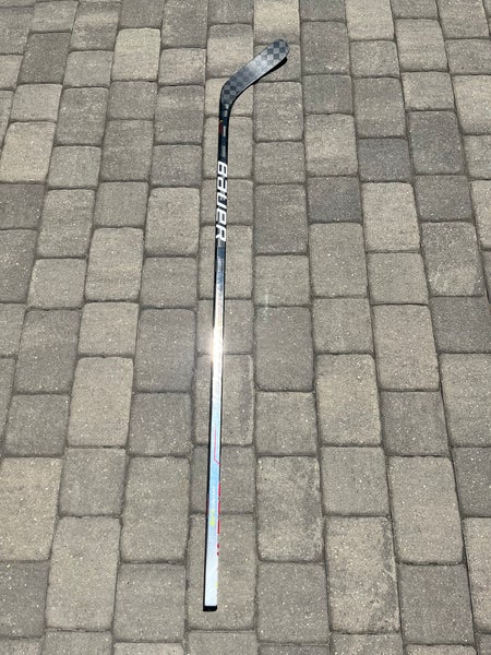 Senior Right Handed P88 Vapor Hyperlite Hockey Stick