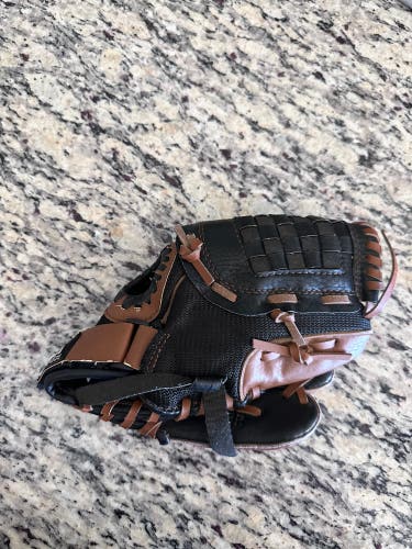 Youth adidas soft close baseball glove