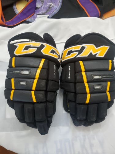 Used CCM Tacks 4 Roll Pro Gloves 14" Pro Stock