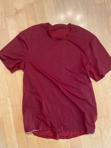 Red Men's Lululemon Shirt