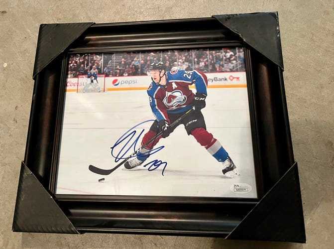 10x12" Autographed Nathan Mackinnon Photo