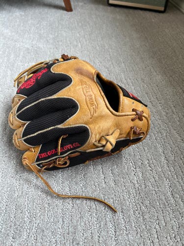 Used Rawlings Heart of the Hide 11.5 infield glove