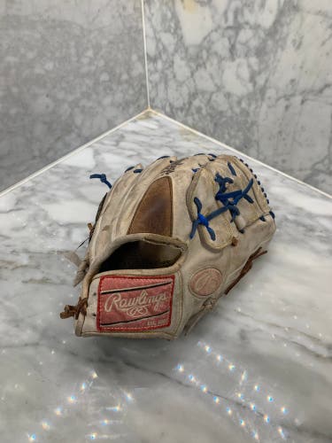 Pitcher's 12.25" Gold Glove Baseball Glove