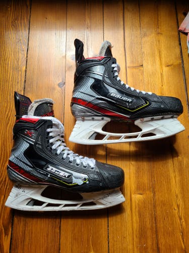 Senior Used Bauer Vapor 2X Pro Hockey Skates Regular Width Size 9.5 - No runners