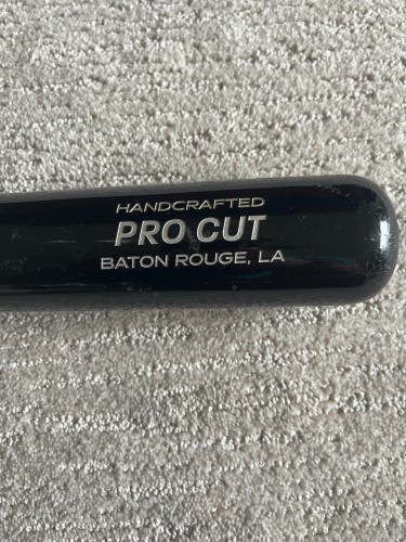 Used 33” -3 Marucci Pro Cut Wood Bat