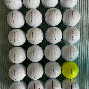 2021/22 Titleist 24 Pack (2 Dozen) Pro V1 Balls - Grade 5A