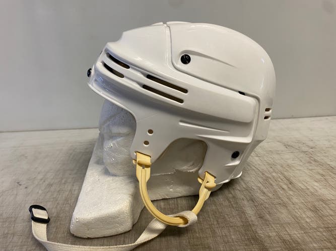 Bauer 4500 Pro Stock Hockey Helmet Medium White 4040