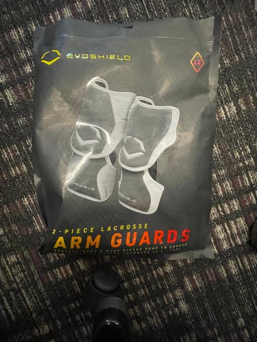 EvoShield Lacrosse 2-piece arm guards