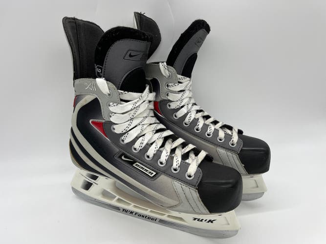 9.0 D Bauer Vapor XII Ice Hockey Skates Regular Width Size 9