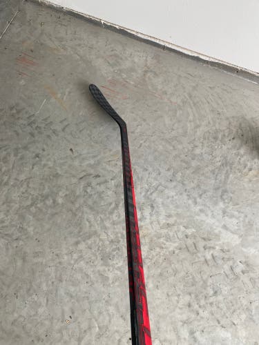 Senior Left Hand P28 Pro Stock Jetspeed FT4 Pro Hockey Stick