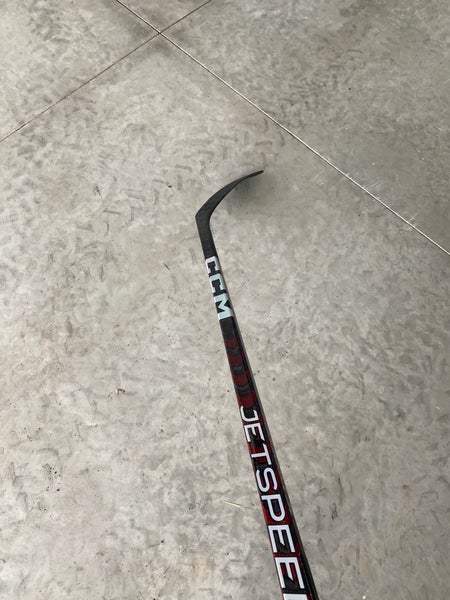 Senior Left Hand P28 Pro Stock JetSpeed FT5 Pro Hockey Stick